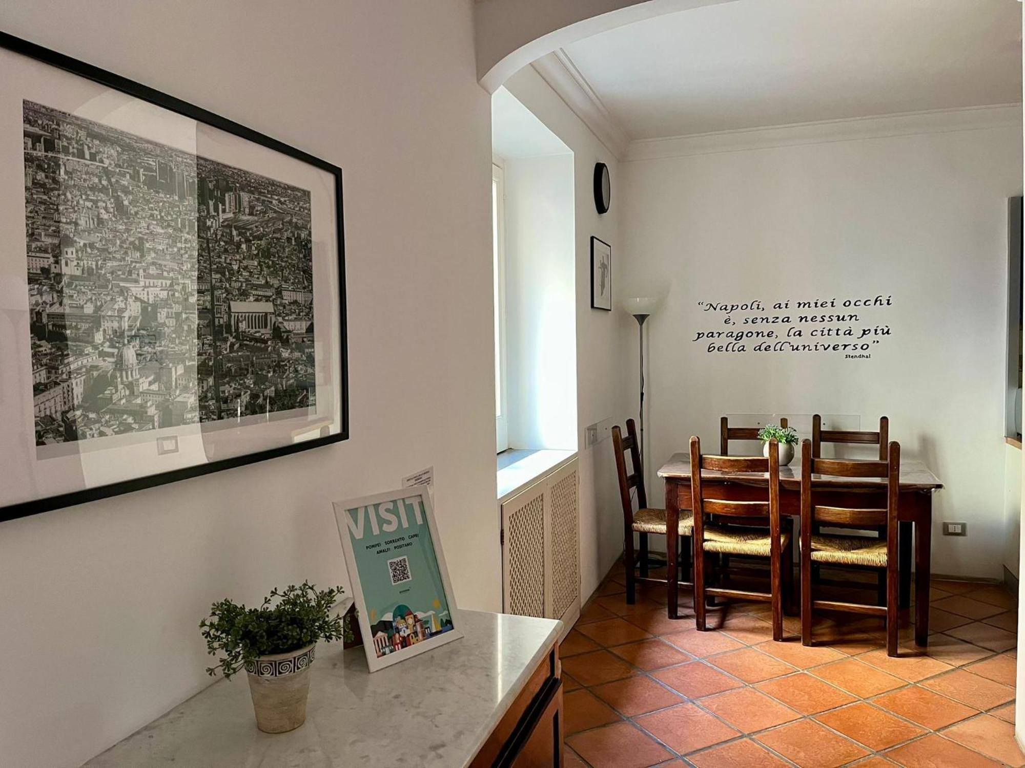 Palazzo Rota Guesthouse Naples Exterior photo