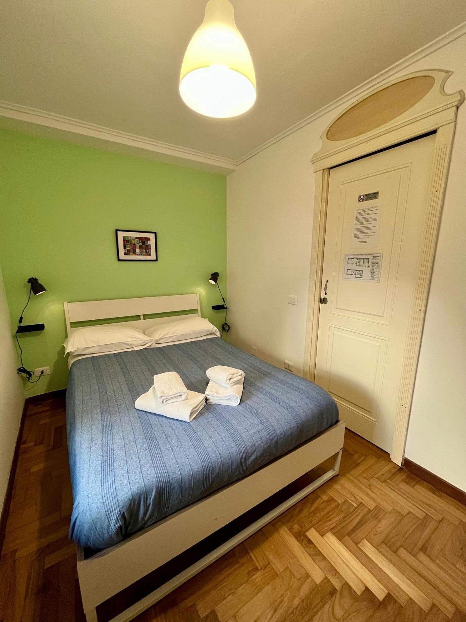 Palazzo Rota Guesthouse Naples Exterior photo