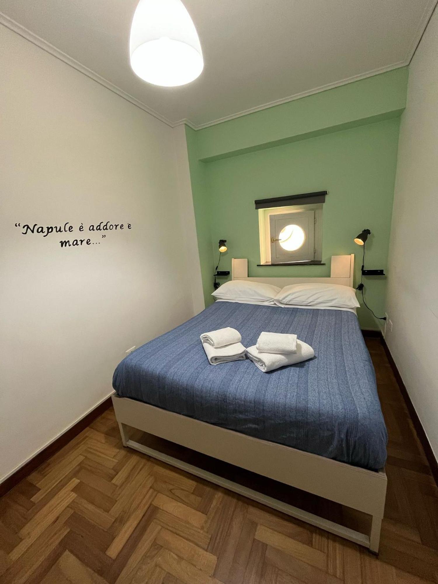 Palazzo Rota Guesthouse Naples Exterior photo